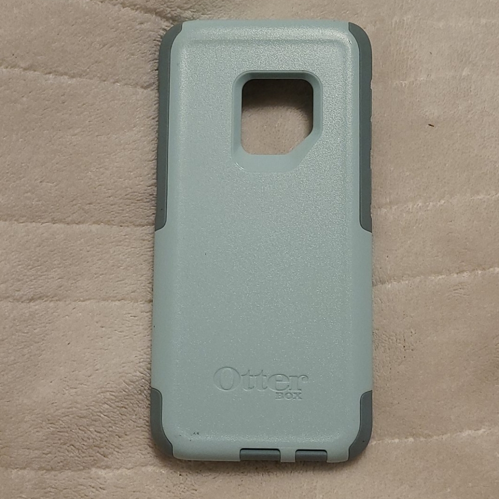Otterbox Commuter Series Case for Galaxy S9
